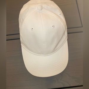 Plain White Hat